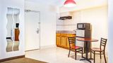 <b>Ramada Rockaway Room</b>. Images powered by <a href="https://iceportal.shijigroup.com/" title="IcePortal" target="_blank">IcePortal</a>.