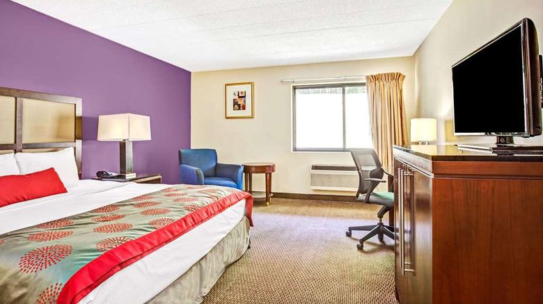 <b>Ramada Rockaway Room</b>. Images powered by <a href="https://iceportal.shijigroup.com/" title="IcePortal" target="_blank">IcePortal</a>.