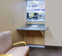 Knights Inn-Pasco WA/King City Lobby
