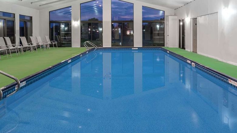<b>Travelodge Hershey Pool</b>. Images powered by <a href="https://iceportal.shijigroup.com/" title="IcePortal" target="_blank">IcePortal</a>.