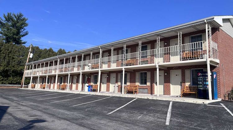 Travelodge Hershey Exterior