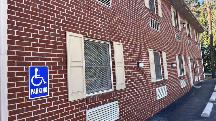 Travelodge Hershey Exterior