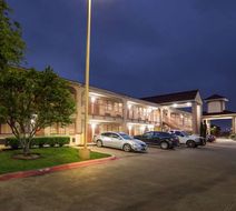 Super 8 Grand Prairie Southwest Exterior