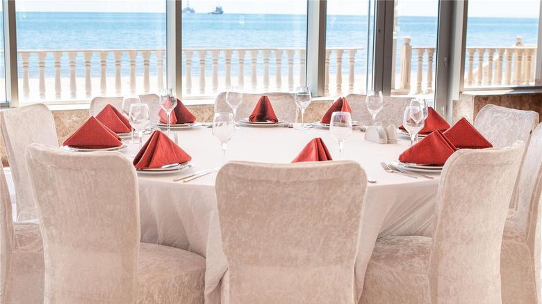 <b>Ramada Baku Ballroom</b>. Images powered by <a href="https://iceportal.shijigroup.com/" title="IcePortal" target="_blank">IcePortal</a>.
