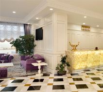 Ramada Baku Lobby