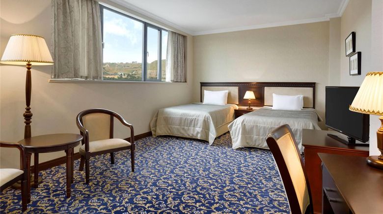 <b>Ramada Baku Room</b>. Images powered by <a href="https://iceportal.shijigroup.com/" title="IcePortal" target="_blank">IcePortal</a>.