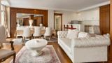 Ramada Baku Suite