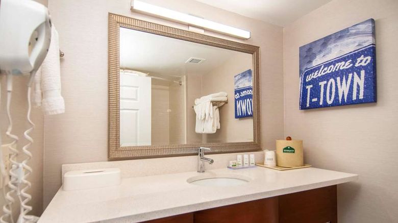 <b>Wingate by WyndhamTuscaloosa Room</b>. Images powered by <a href="https://iceportal.shijigroup.com/" title="IcePortal" target="_blank">IcePortal</a>.