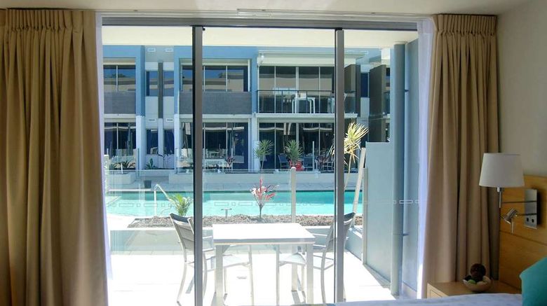 <b>Ramada Hervey Bay Room</b>. Images powered by <a href="https://iceportal.shijigroup.com/" title="IcePortal" target="_blank">IcePortal</a>.