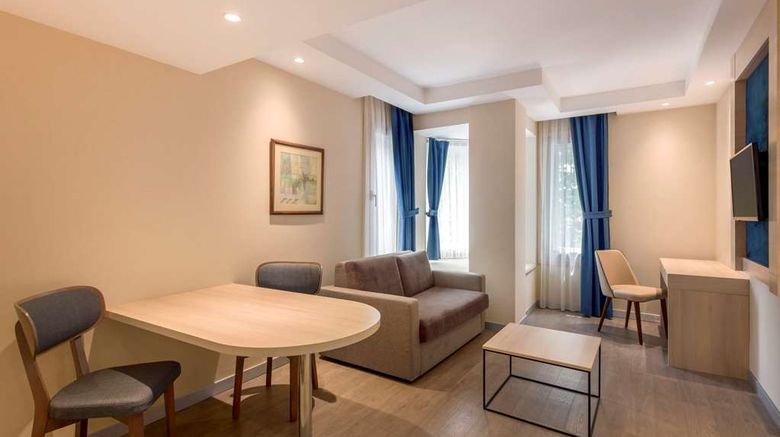 <b>Ramada Istanbul Old City Suite</b>. Images powered by <a href="https://iceportal.shijigroup.com/" title="IcePortal" target="_blank">IcePortal</a>.
