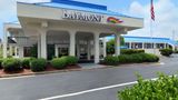 Baymont Inn & Suites Macon/Riverside Dr Exterior