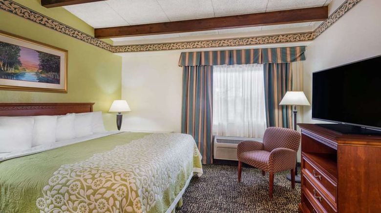 <b>Days Inn Rutland/Killington Area Suite</b>. Images powered by <a href="https://iceportal.shijigroup.com/" title="IcePortal" target="_blank">IcePortal</a>.