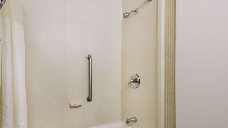 <b>Days Inn Rutland/Killington Area Room</b>. Images powered by <a href="https://iceportal.shijigroup.com/" title="IcePortal" target="_blank">IcePortal</a>.