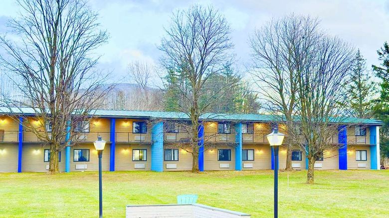 <b>Days Inn Rutland/Killington Area Exterior</b>. Images powered by <a href="https://iceportal.shijigroup.com/" title="IcePortal" target="_blank">IcePortal</a>.