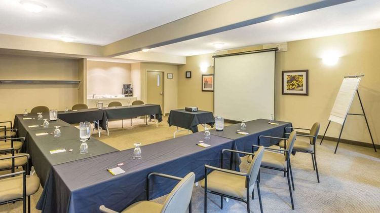 Super 8 Windsor Meeting