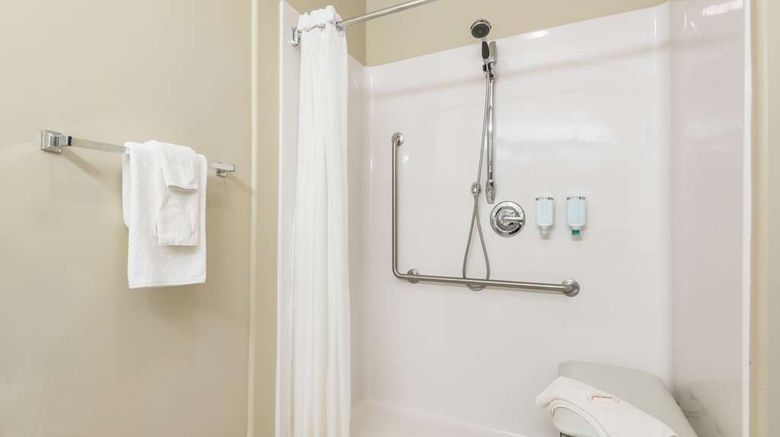 <b>Super 8 Windsor Room</b>. Images powered by <a href="https://iceportal.shijigroup.com/" title="IcePortal" target="_blank">IcePortal</a>.