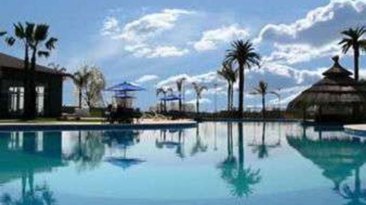 Howard Johnson Hotel & Marinas Resort Pool