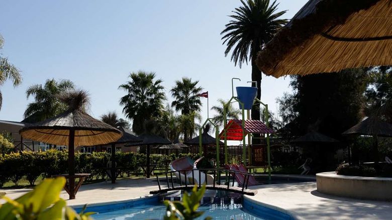 <b>Howard Johnson Hotel & Marinas Resort Pool</b>. Images powered by <a href="https://iceportal.shijigroup.com/" title="IcePortal" target="_blank">IcePortal</a>.