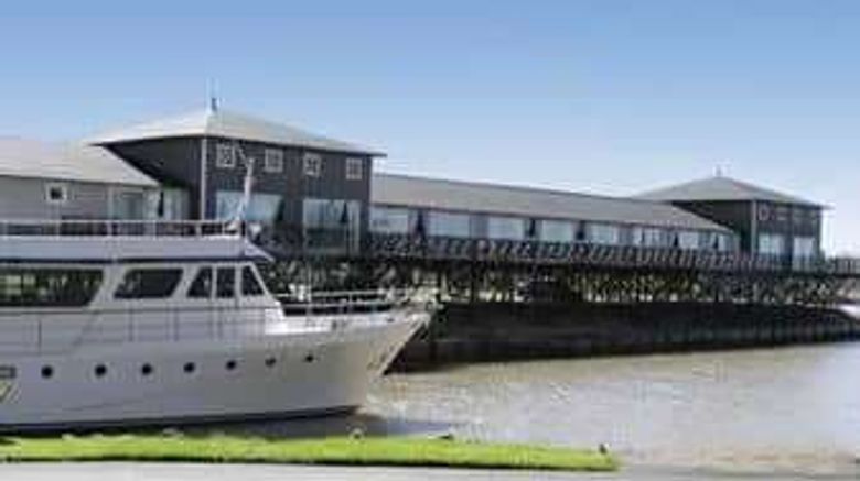<b>Howard Johnson Hotel & Marinas Resort Exterior</b>. Images powered by <a href="https://iceportal.shijigroup.com/" title="IcePortal" target="_blank">IcePortal</a>.