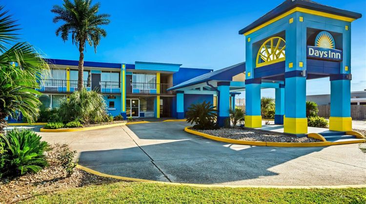 Days Inn Lafayette/Airport Exterior
