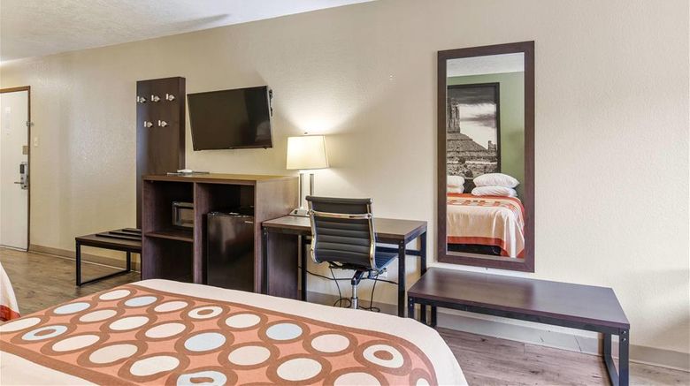 <b>Super 8 by Wyndham St. George UT Room</b>. Images powered by <a href="https://iceportal.shijigroup.com/" title="IcePortal" target="_blank">IcePortal</a>.