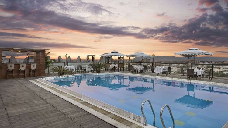 Ramada Jaipur Pool