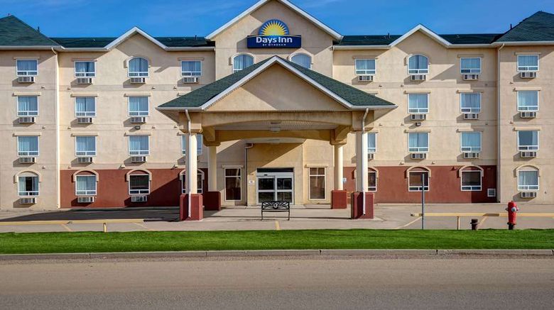 <b>Days Inn Dawson Creek Exterior</b>. Images powered by <a href="https://iceportal.shijigroup.com/" title="IcePortal" target="_blank">IcePortal</a>.