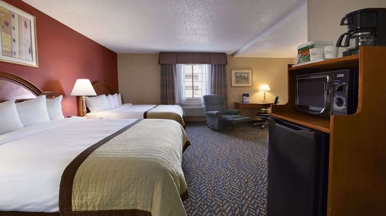 Baymont Inn & Suites Oklahoma City Arpt Suite