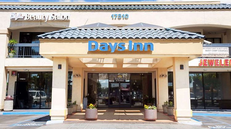 Days Inn and Suites Artesia Exterior