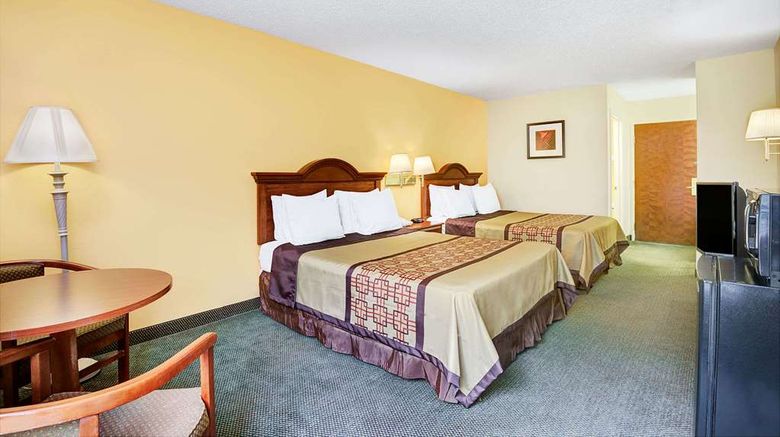 <b>Days Inn Burlington East Room</b>. Images powered by <a href="https://iceportal.shijigroup.com/" title="IcePortal" target="_blank">IcePortal</a>.