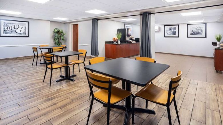 <b>Super 8 Mount Laurel Other</b>. Images powered by <a href="https://iceportal.shijigroup.com/" title="IcePortal" target="_blank">IcePortal</a>.