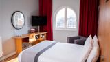 Ramada Encore Belfast City Centre Room