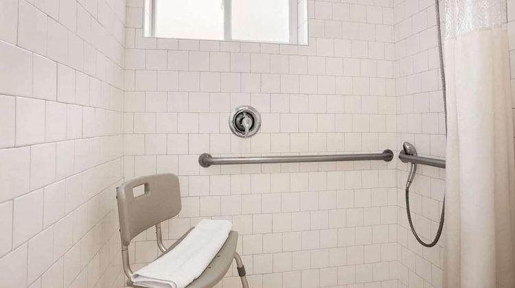 Travelodge Bakersfield Room