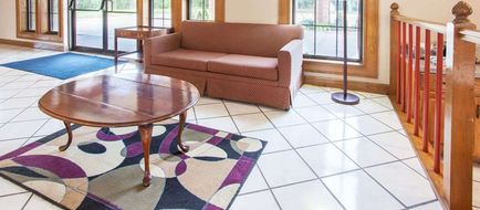 Super 8 Atchison Lobby