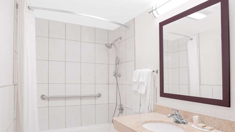 <b>Super 8 Idabel Room</b>. Images powered by <a href="https://iceportal.shijigroup.com/" title="IcePortal" target="_blank">IcePortal</a>.