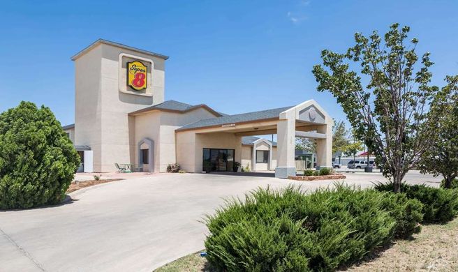 Super 8 Midland Exterior