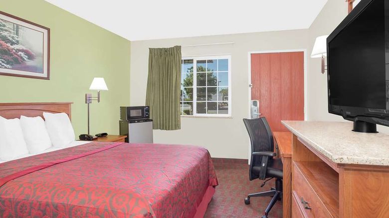 <b>Days Inn Turlock Room</b>. Images powered by <a href="https://iceportal.shijigroup.com/" title="IcePortal" target="_blank">IcePortal</a>.