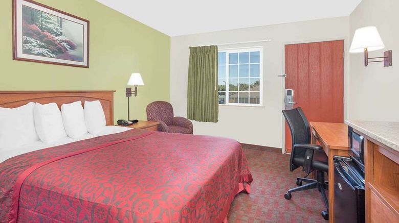 <b>Days Inn Turlock Room</b>. Images powered by <a href="https://iceportal.shijigroup.com/" title="IcePortal" target="_blank">IcePortal</a>.