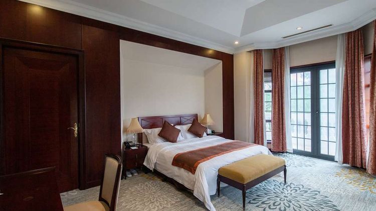 Ramada Plaza Sino Bay Shanghai Room