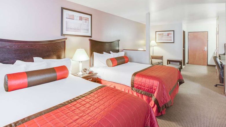 <b>Baymont Inn & Suites Wheeler Room</b>. Images powered by <a href="https://iceportal.shijigroup.com/" title="IcePortal" target="_blank">IcePortal</a>.