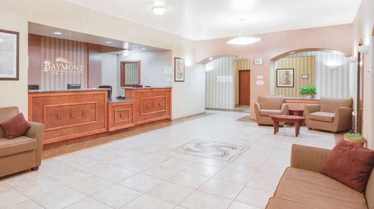 Baymont Inn & Suites Wheeler Lobby