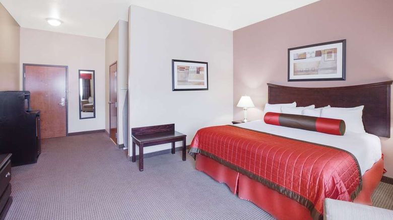 <b>Baymont Inn & Suites Wheeler Room</b>. Images powered by <a href="https://iceportal.shijigroup.com/" title="IcePortal" target="_blank">IcePortal</a>.