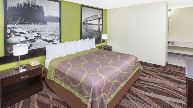 Super 8 Southaven Room
