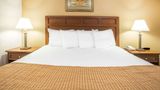 Baymont Inn & Suites Mobile/ I-65 Room