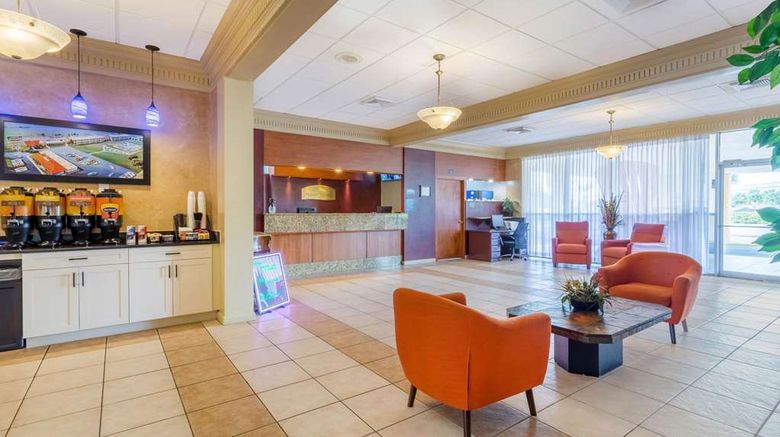 <b>Howard Johnson Lakeland Lobby</b>. Images powered by <a href="https://iceportal.shijigroup.com/" title="IcePortal" target="_blank">IcePortal</a>.