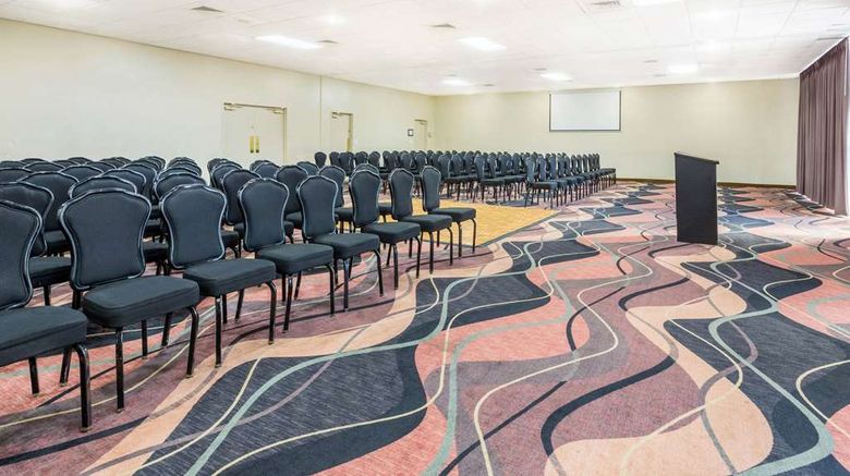 <b>Howard Johnson Lakeland Meeting</b>. Images powered by <a href="https://iceportal.shijigroup.com/" title="IcePortal" target="_blank">IcePortal</a>.