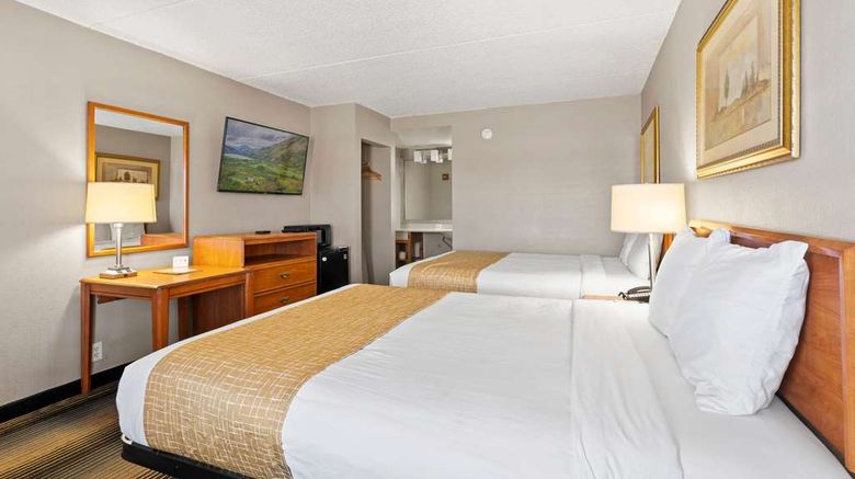 <b>Travelodge by Wyndham Pueblo Room</b>. Images powered by <a href="https://iceportal.shijigroup.com/" title="IcePortal" target="_blank">IcePortal</a>.