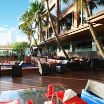 Ramada Plaza Menam Riverside