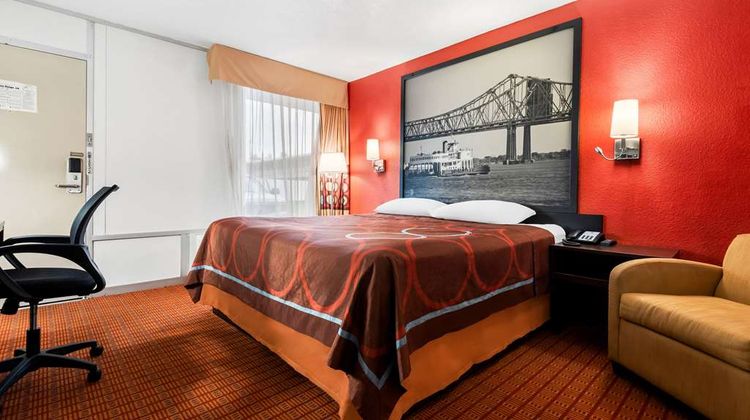 Super 8 Baton Rouge/I-10 Room