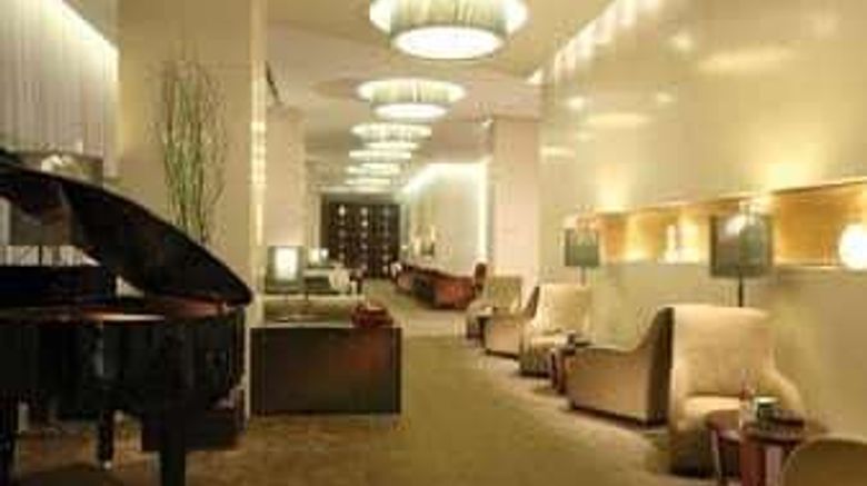 <b>Howard Johnson Parkland Hotel Lobby</b>. Images powered by <a href="https://iceportal.shijigroup.com/" title="IcePortal" target="_blank">IcePortal</a>.